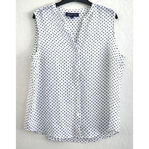 TOP/BLOUSE-JONES NEW YORK-White With Black Polka Dots-Sleeveless-V-Neck-Size L - Picture 1 of 12